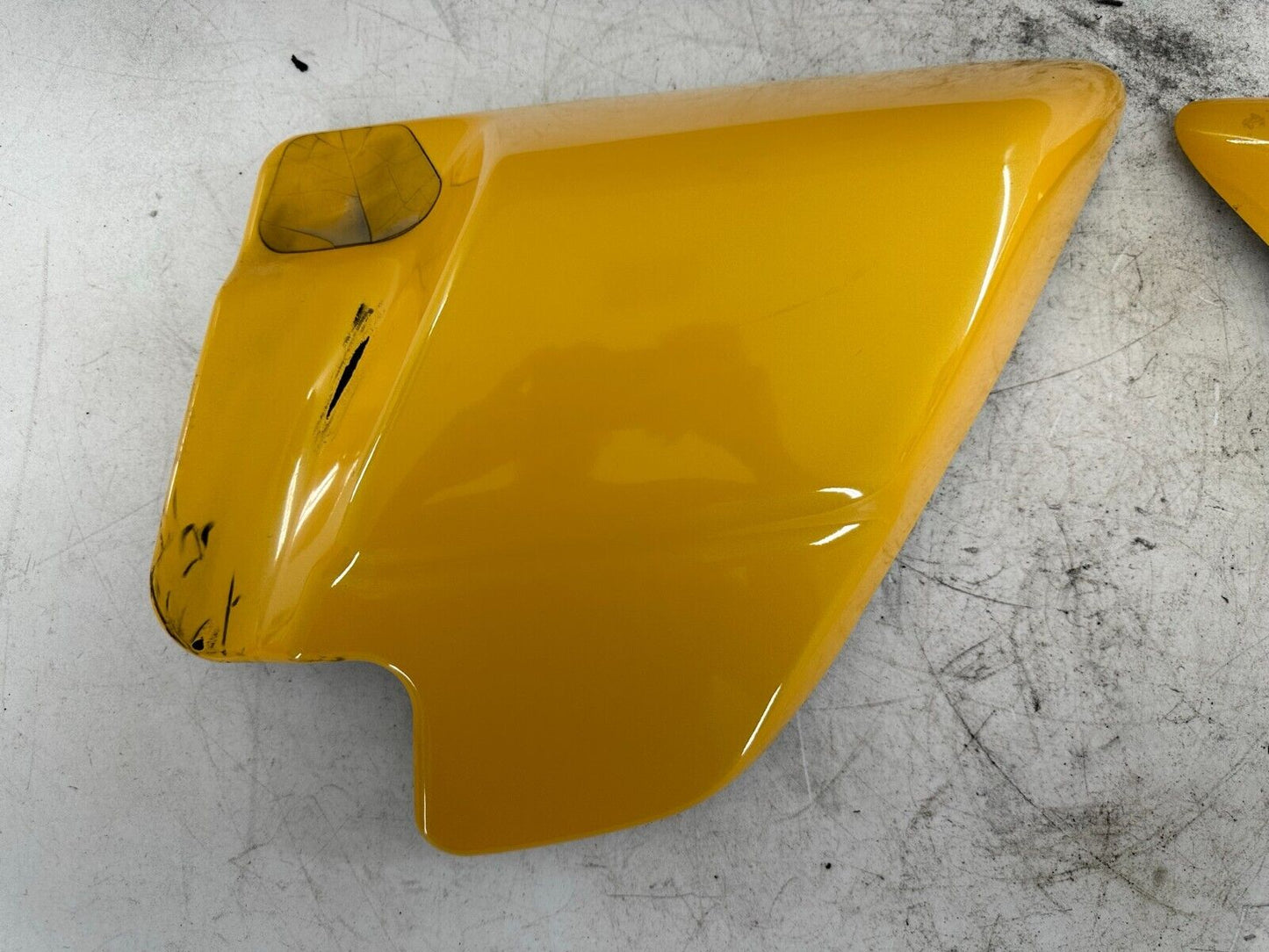2005 HARLEY FLH ROADKING Right Left Side Cover Battery ECM ECU Panel Fairing