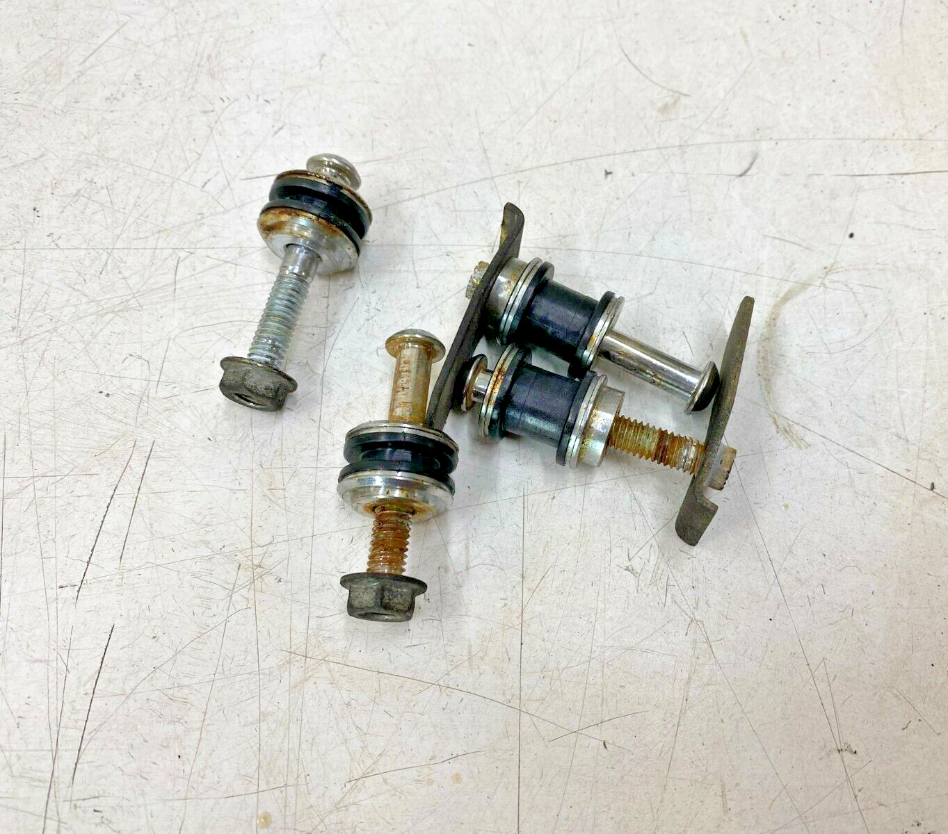 2006 HARLEY DAVIDSON SPORTSTER Passenger Backrest Docking Hardware OEM HD