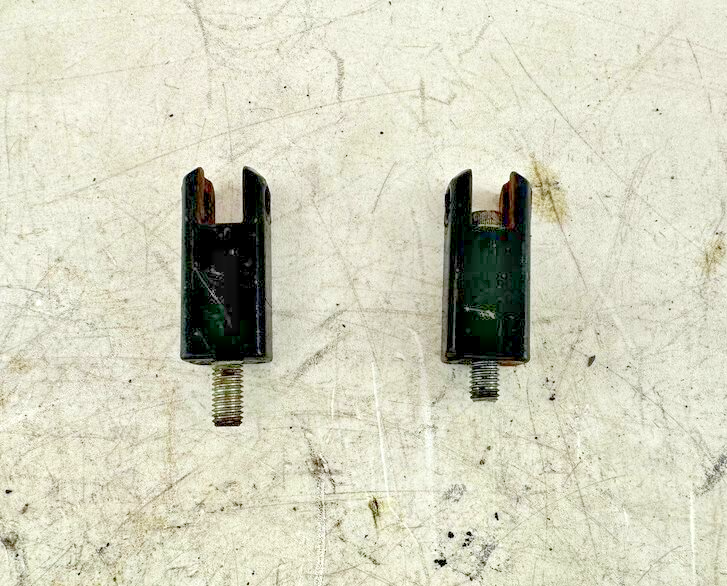 2000 Harley Davidson Sportster Passenger Footpeg Mounting Bracket Frame
