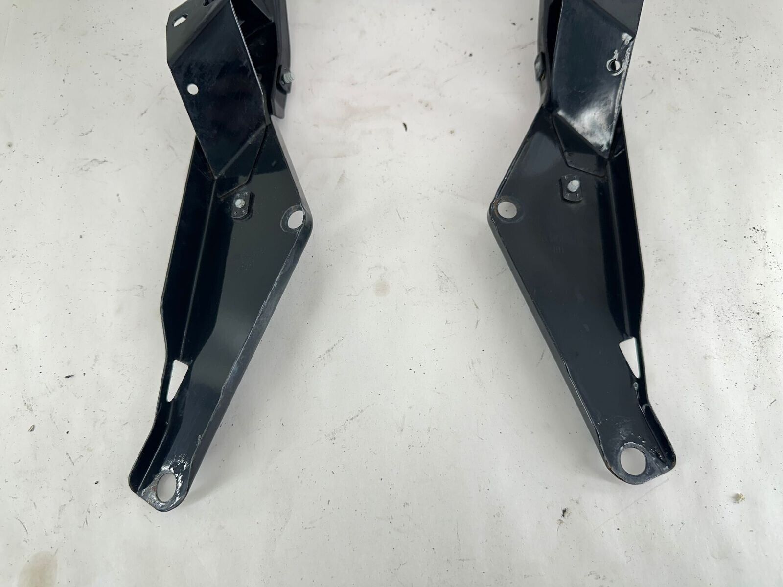 2000 HARLEY FLH ELECTRA GLIDE RT LT Batwing Fairing Mounting Bracket