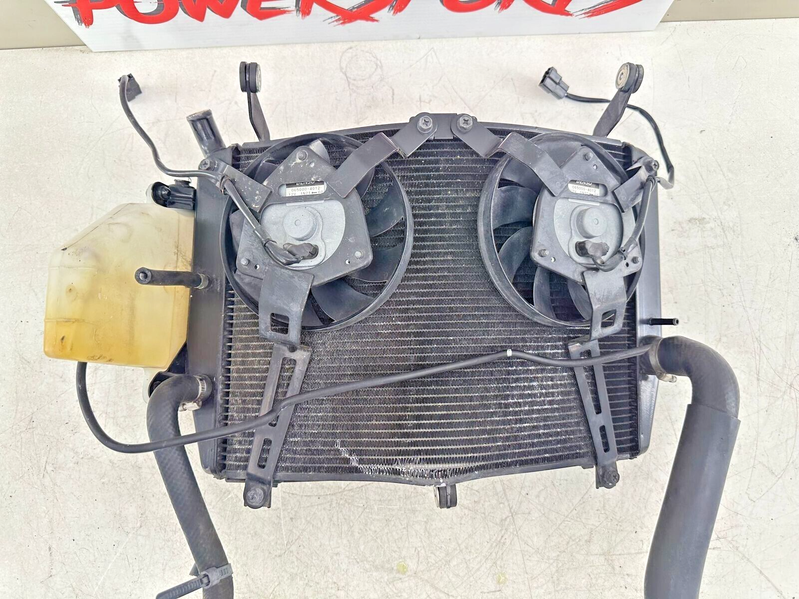 06-12 YAMAHA FJR 1300 Radiator + Cooling Fans + Hose