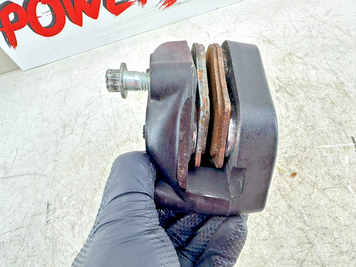 2002 HARLEY DYNA LOW RIDER OEM HD Front Left Brake Caliper 4 Piston
