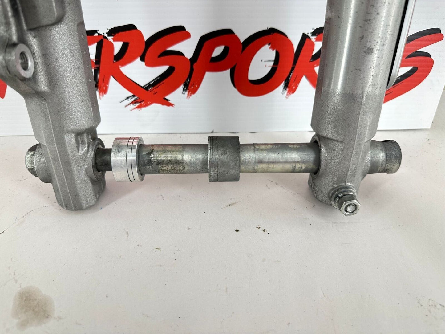2012 HARLEY SPORTSTER CUSTOM Forks Triple Clamps Tree Front End 4K