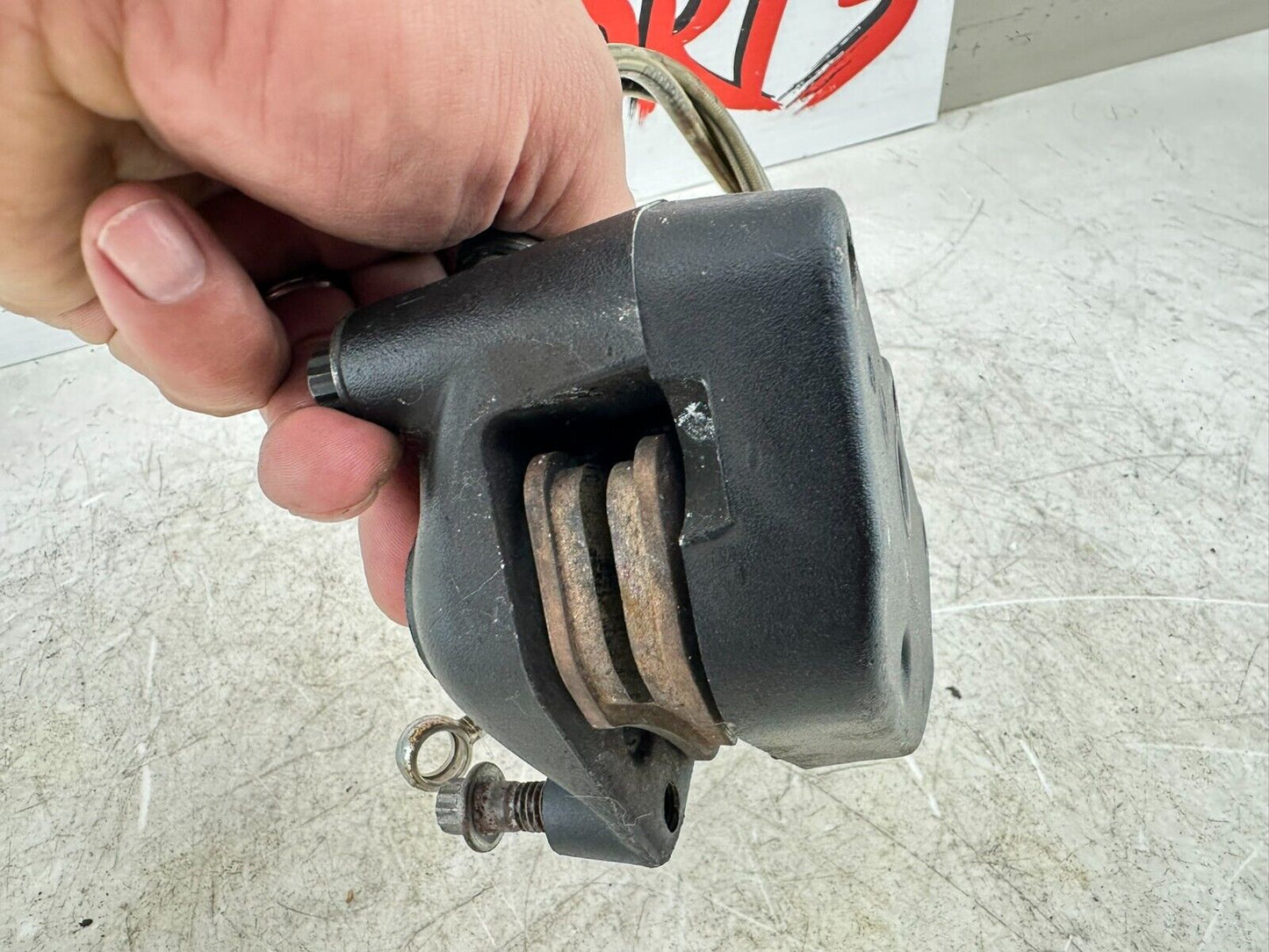 1999 HARLEY DYNA Front Left Brake Caliper Sportster Softail