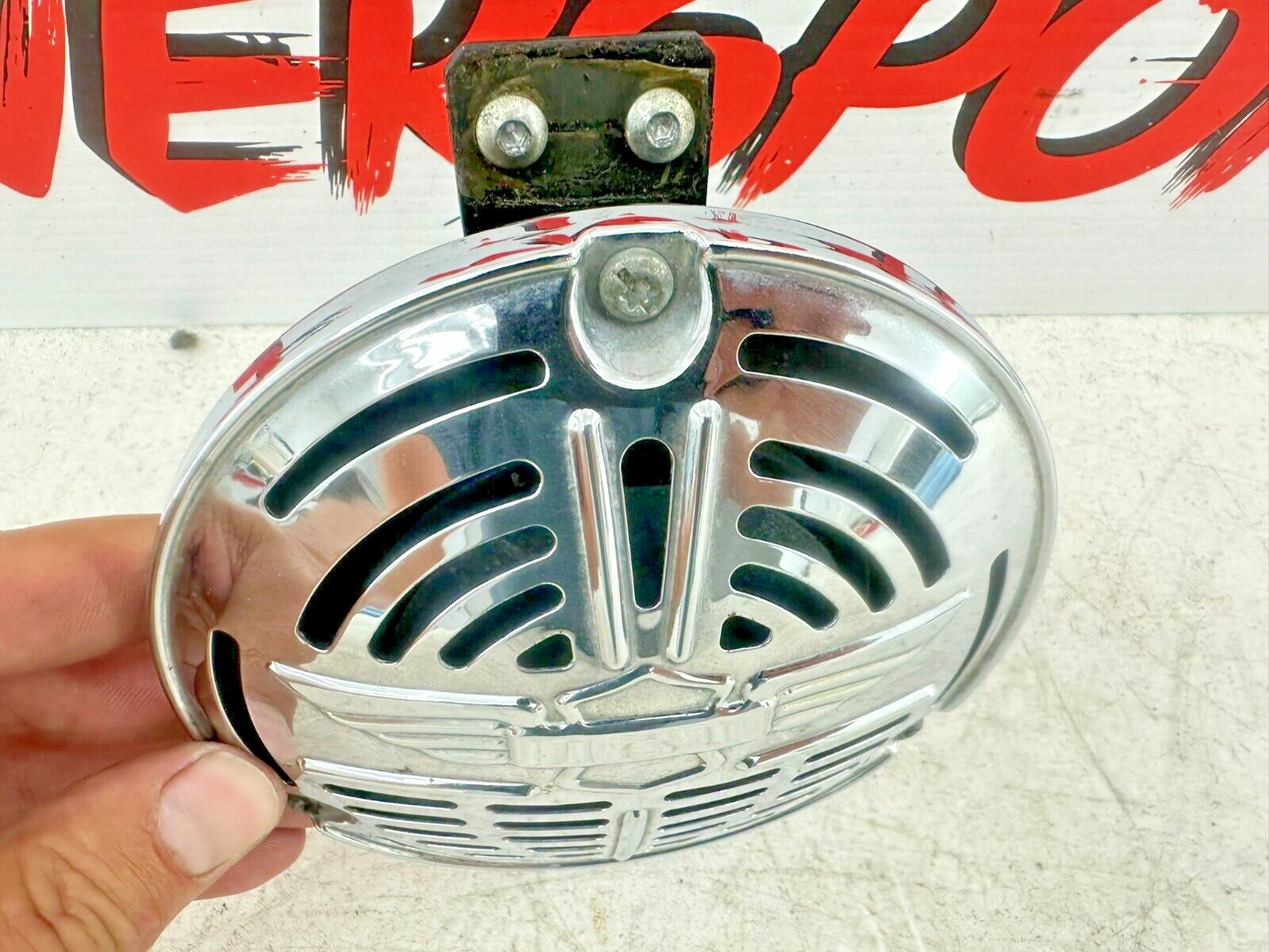 2001 HARLEY SOFTAIL FLSTS Heritage Springer Horn + Chrome Cover OEM