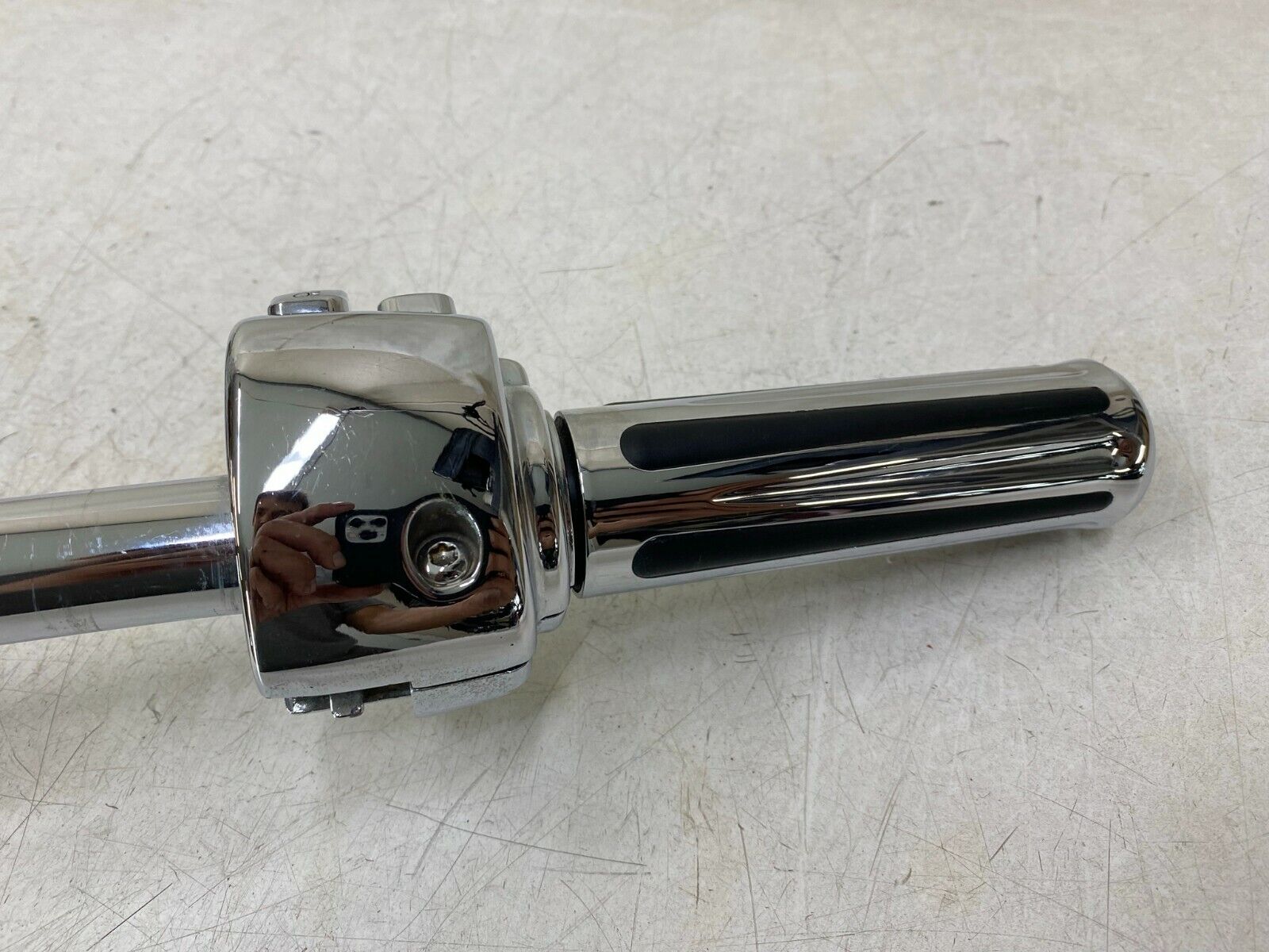 2000 HARLEY DAVIDSON DYNA CHROME HANDLEBARS SWITCH HOUSING BUTTON THROTTLE CABLE