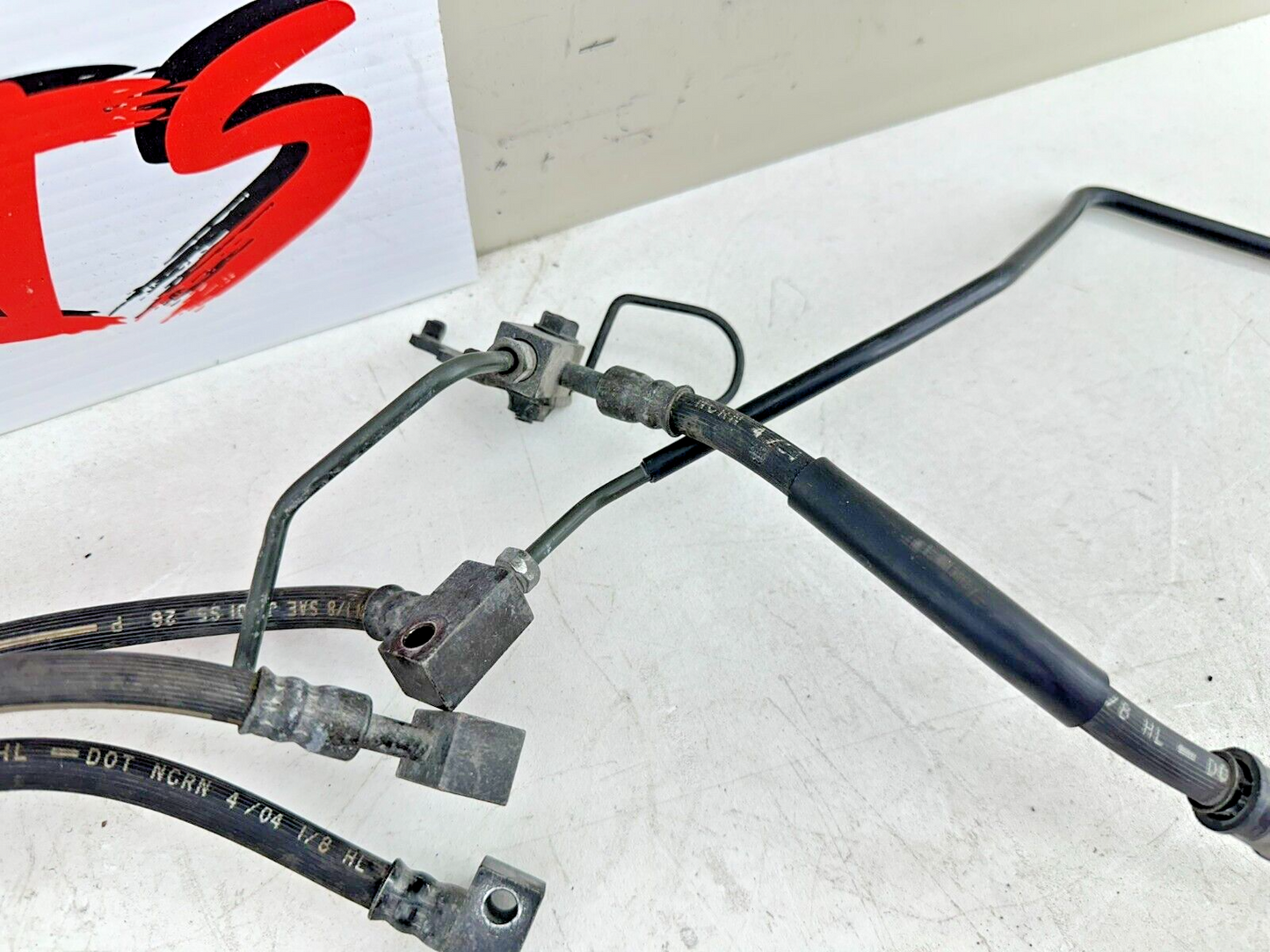 2004 Honda Goldwing GL1800 Front Right Left Brake Caliper + Hoses