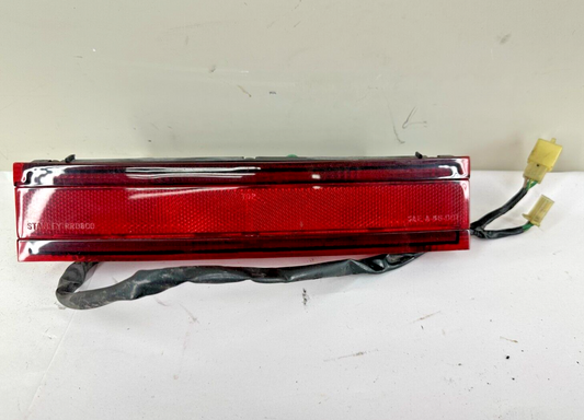 88-00 HONDA GOLDWING GL1500 OEM Center Rear Lower Running Light License Plate