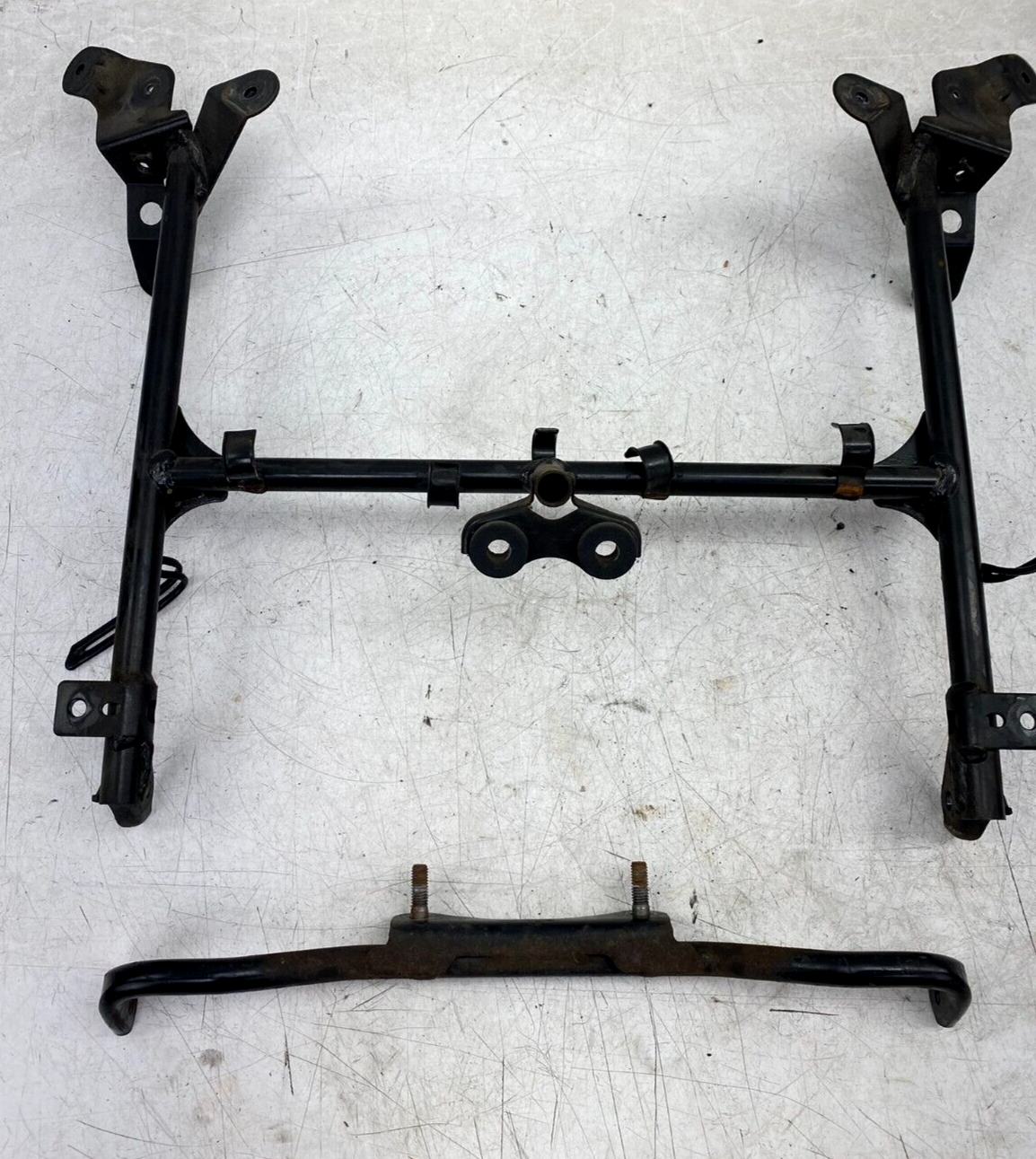 1999 HONDA VALKYRIE INTERSTATE Main Upper Fairing Mounting Brackets