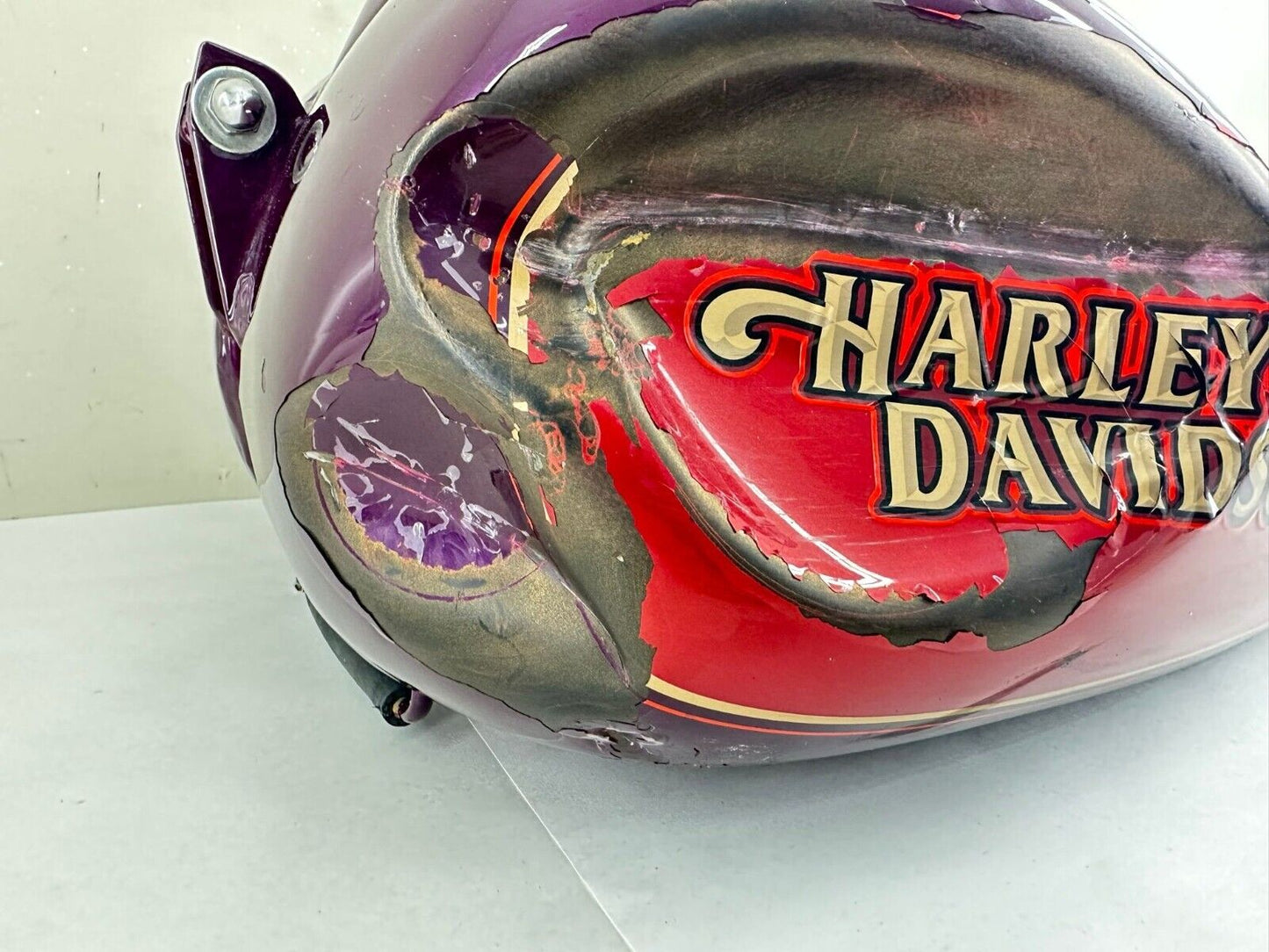 1996 HARLEY DAVIDSON DYNA Gas Fuel Tank FXDS Con