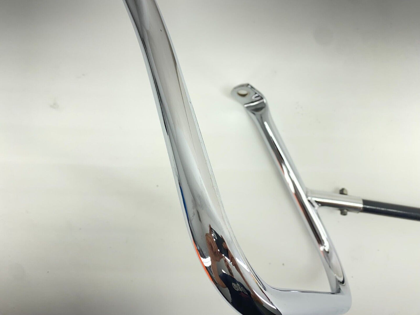2014 Harley Davidson Electra Glide Left Side Saddlebag Guard Muffler Hanger