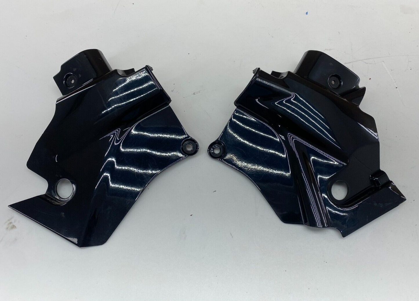 2005 YAMAHA ROYAL STAR 1300 XVZ1300CT Tour Deluxe Black Side Cover Frame Guard