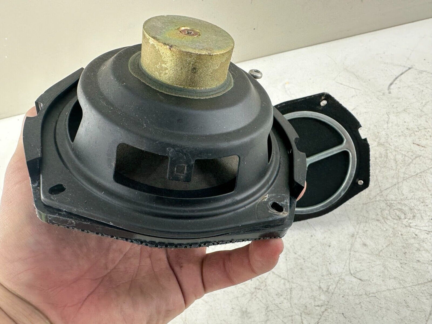 2003 HARLEY FLH ELECTRA GLIDE Main Fairing Batwing Dash Speakers OEM HD