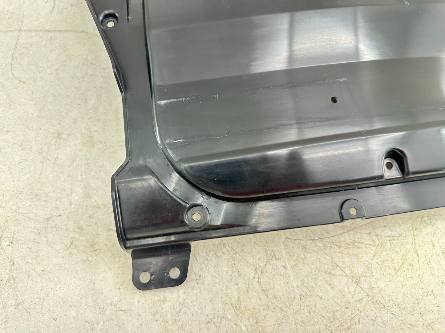 2004 Honda Goldwing GL1800 Right Inner Saddlebag Lid Cover Case