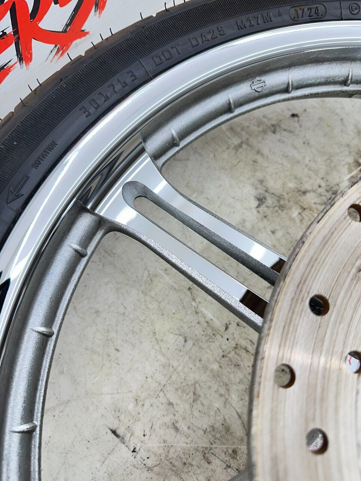 2002 HARLEY DYNA LOW RIDER 21" Slotted 6 Spoke Front Wheel Rim Tire 00 Up Front