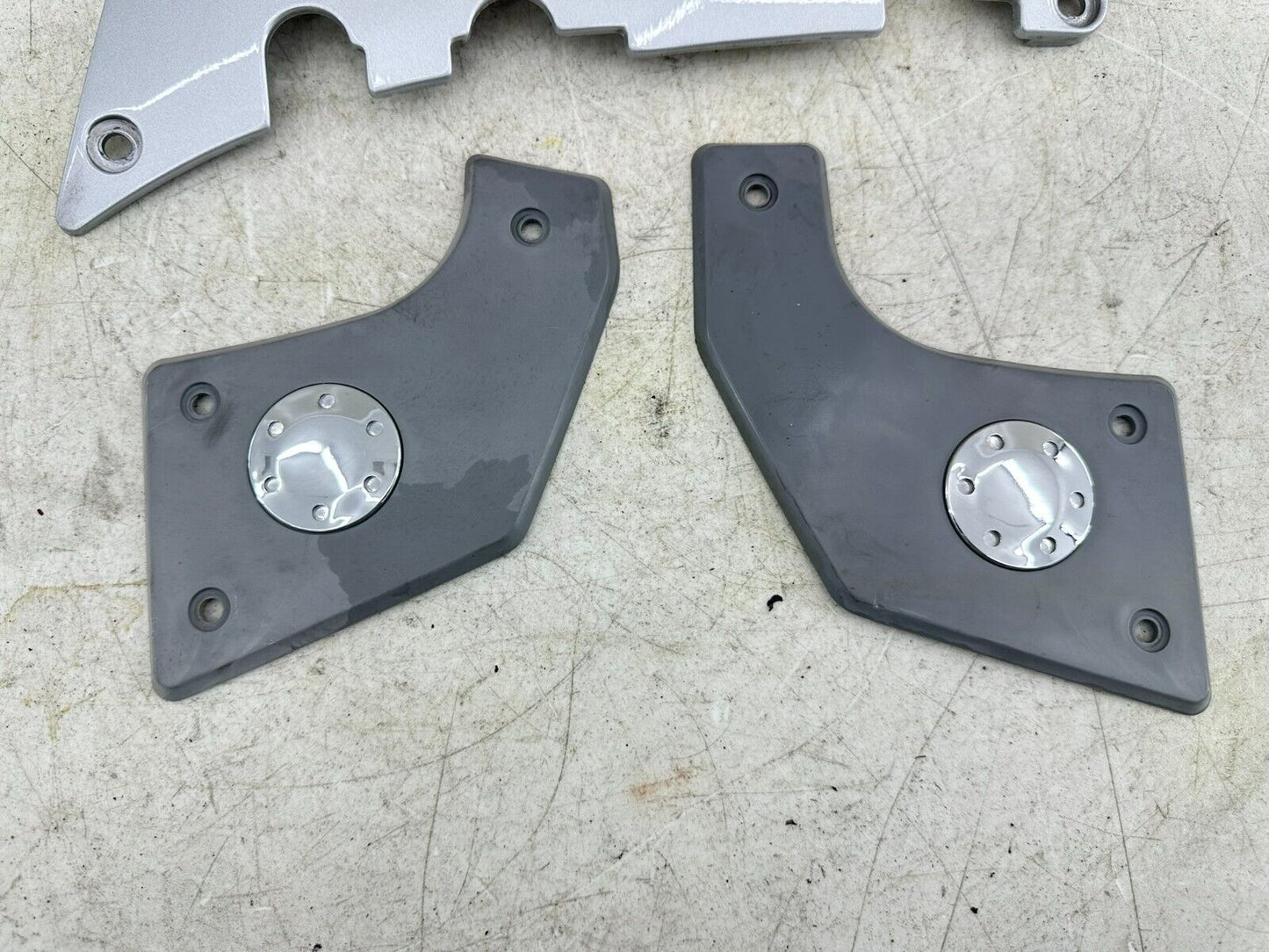 2004 Honda Goldwing GL1800 Passenger Floorboard + Frame Cover Guard