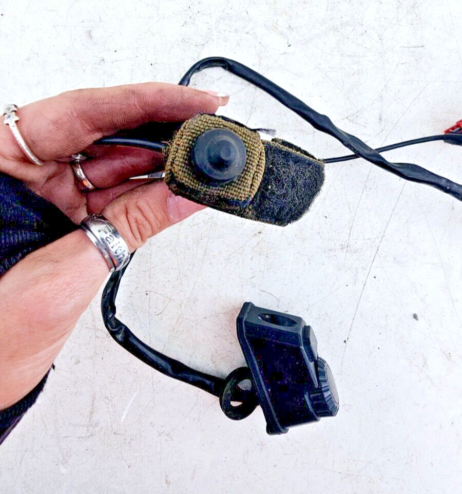 1993 HONDA GOLDWING GL1500 Passenger PTT Push To Talk Volume Headset Controls