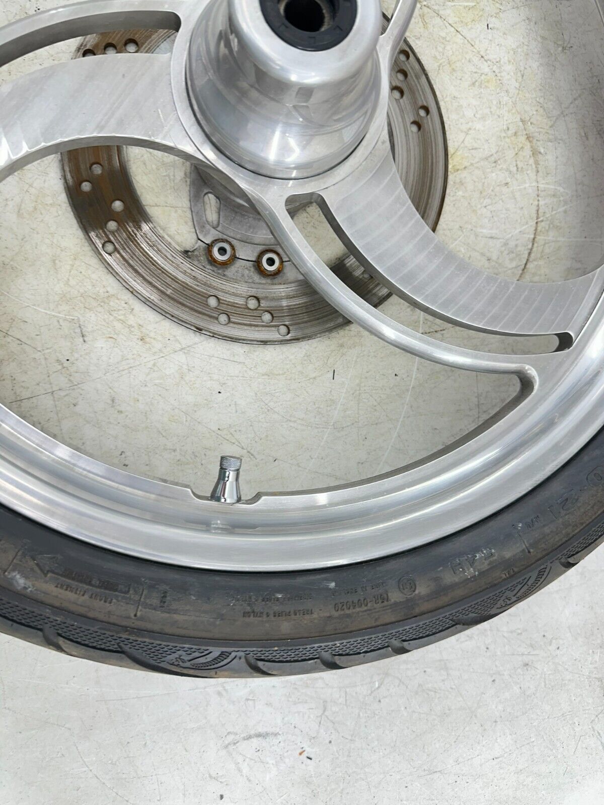 1999 HARLEY SOFTAIL 21" Front Wheel Rim Tire Mag 3 Spoke