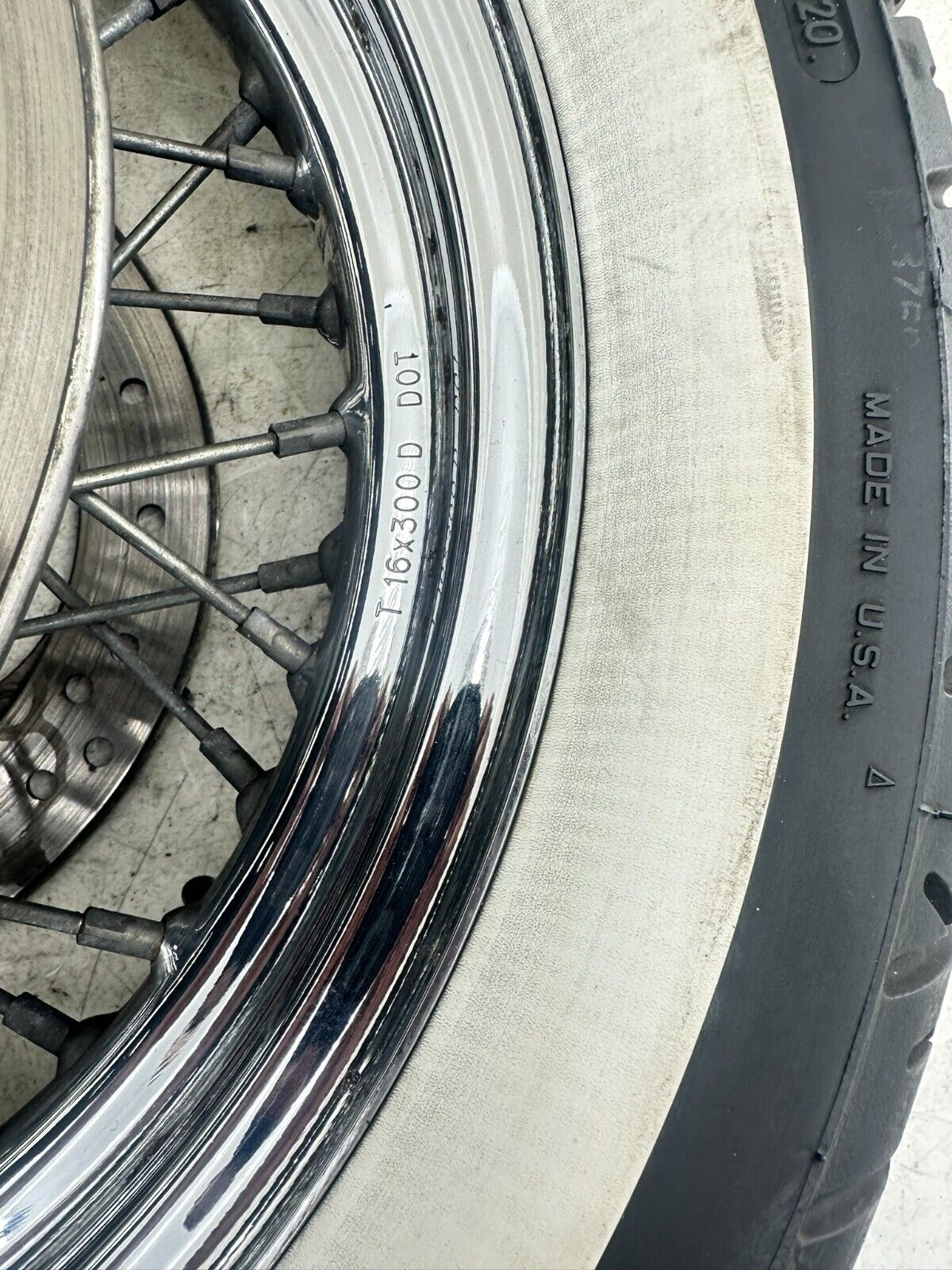 2003 HARLEY ELECTRA GLIDE classic 16x3 Front Wheel Rim Dunlop Tire Rotors