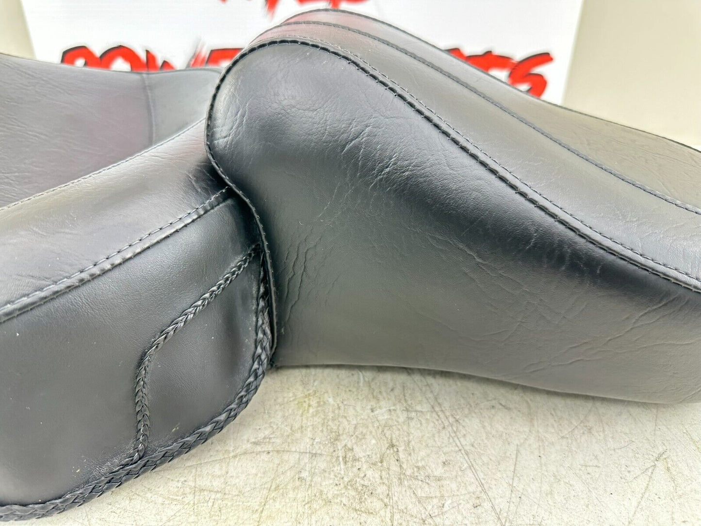 2002 HARLEY DYNA LOW RIDER Mustang Driver Passenger Seat Saddle 2 UP 96-03