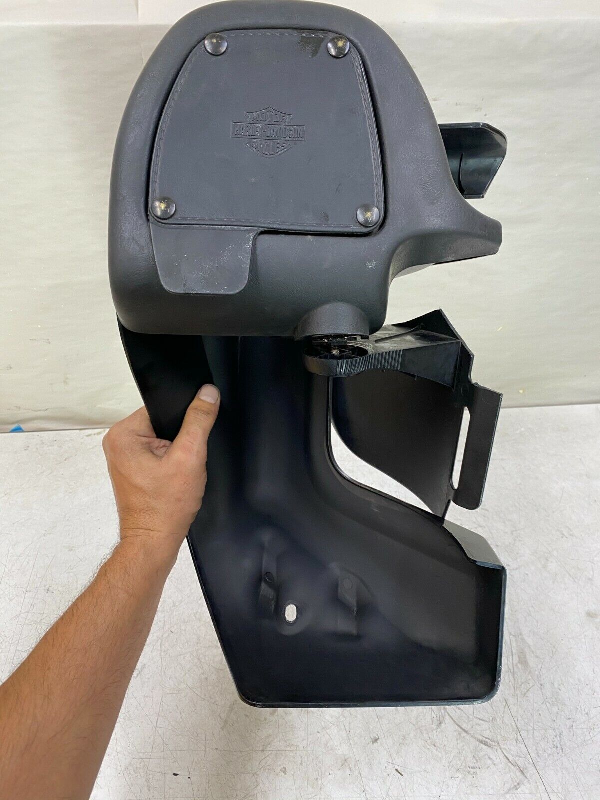2006 HARLEY DAVIDSON FLH ELECTRA GLIDE Left Side Lower Fairing Cowl Vented