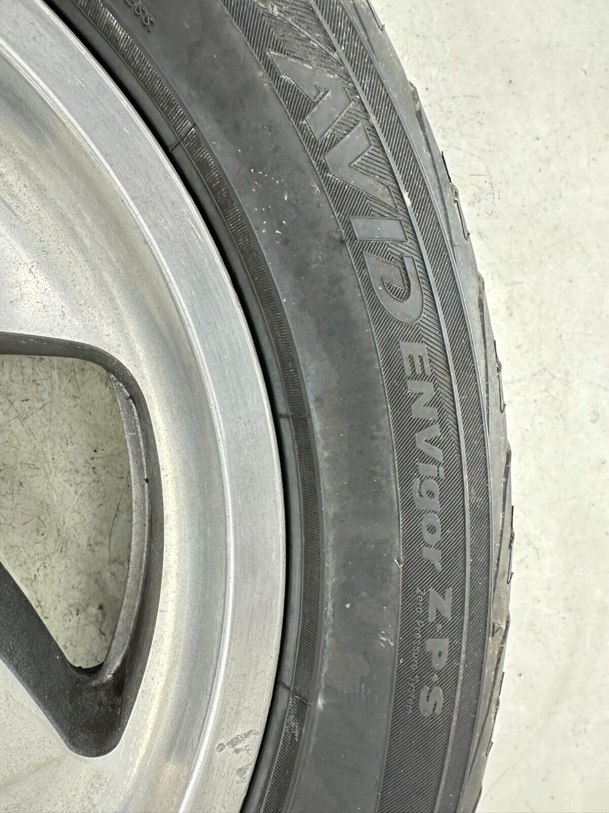 2004 Honda Goldwing GL1800 16" Rear Wheel Rim W/ Car Tire 195/55/16 + Rotor