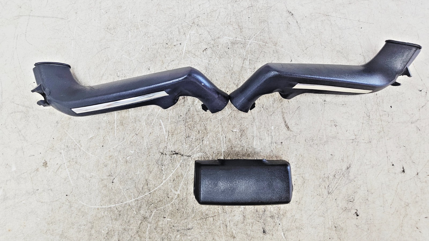 1995 HONDA GOLDWING GL1500 Handlebar Rubber Trim Covers + Center Pad