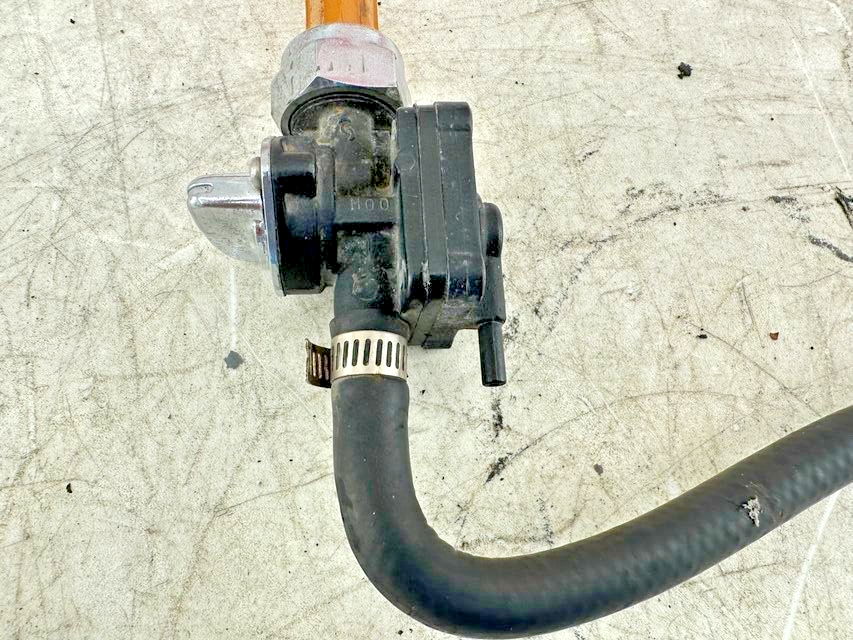 2000 Harley Davidson Sportster Fuel Gas Valve Petcock