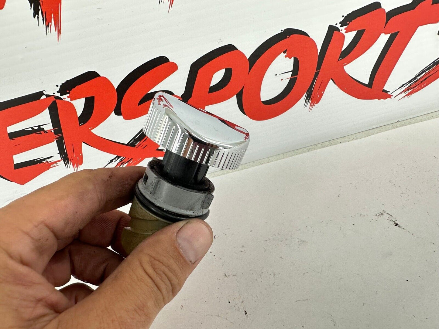2007 HARLEY SPORTSTER CUSTOM Oil Tank Dipstick Cap