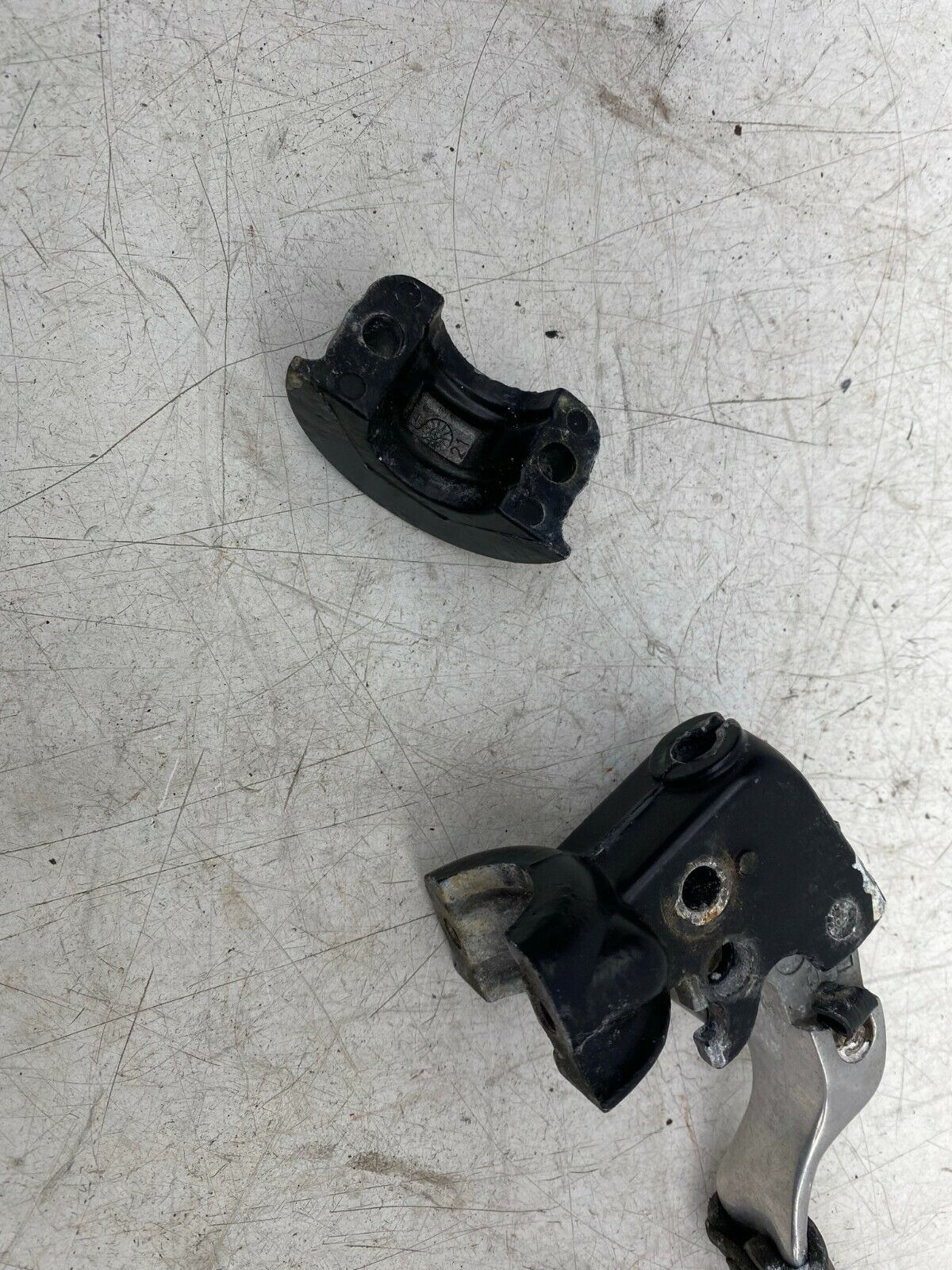 2003 HARLEY DAVIDSON FLH ELECTRA GLIDE Clutch Lever Perch Pirch