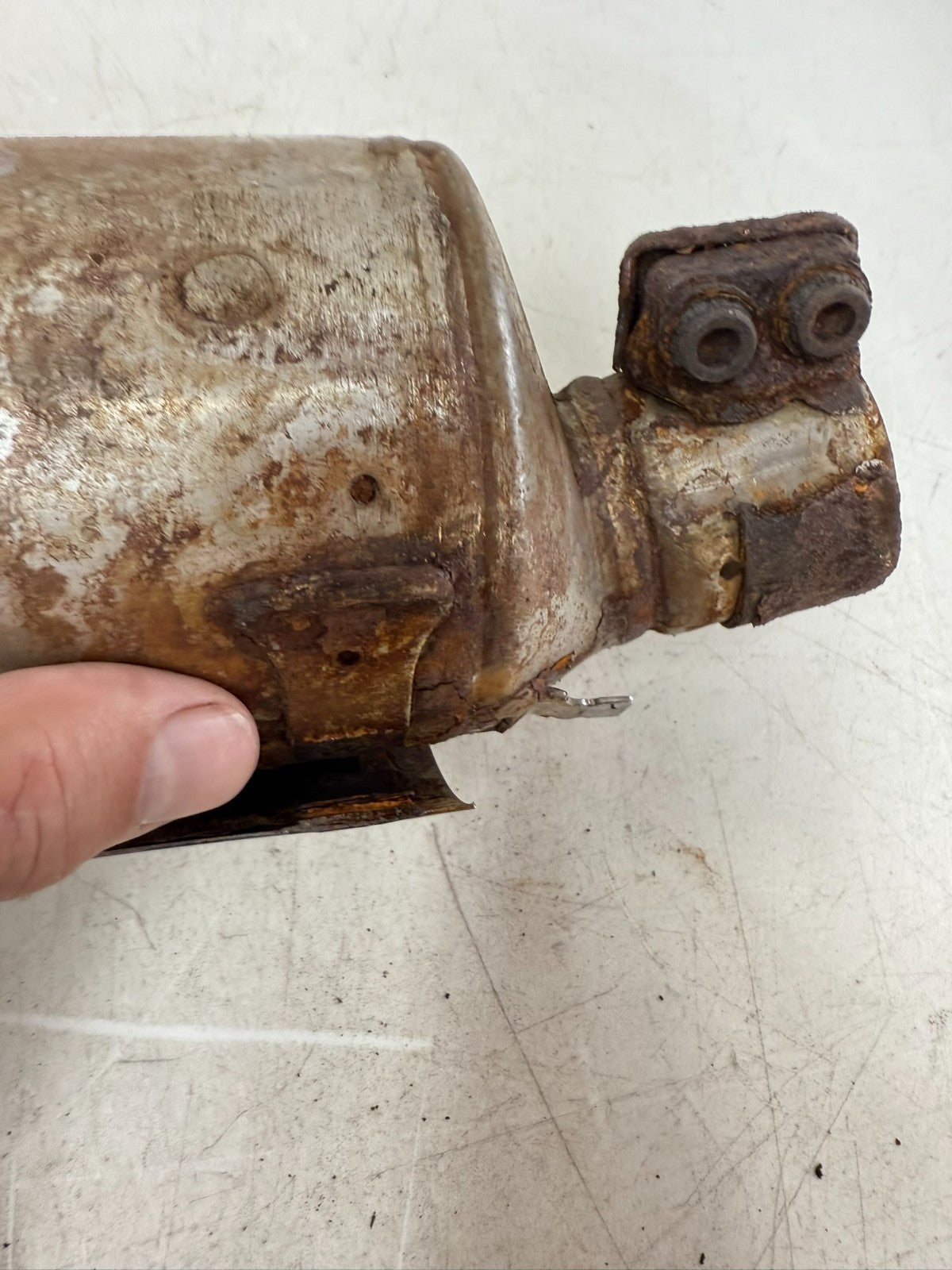 2002 Honda Goldwing GL1800 Right Exhaust Pipe Muffler Slip On Can Silencer