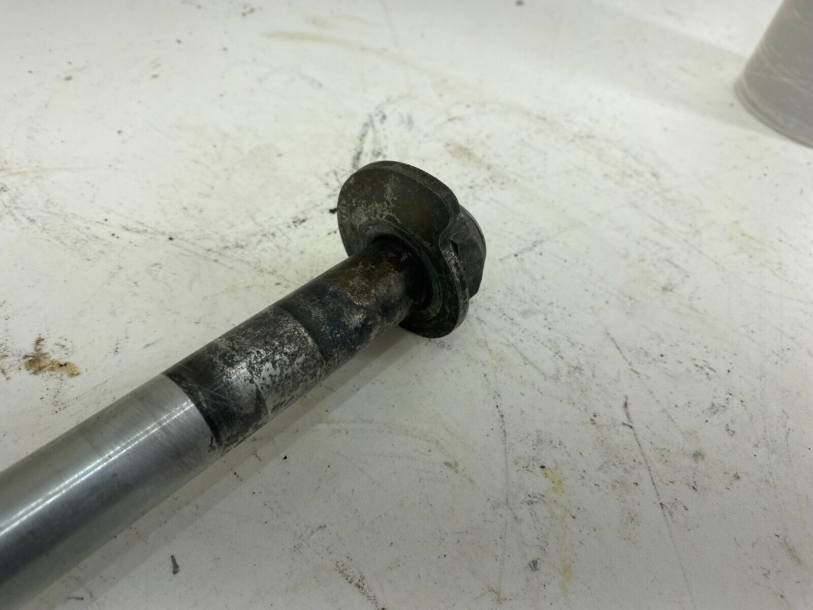 2008 Harley Davidson Electra Glide Rear Axle Bolt Nut Washer