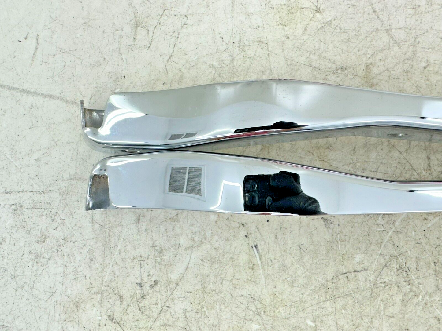 2002 HARLEY DYNA LOW RIDER Chrome Rear Fender Frame Strut Arm Bars