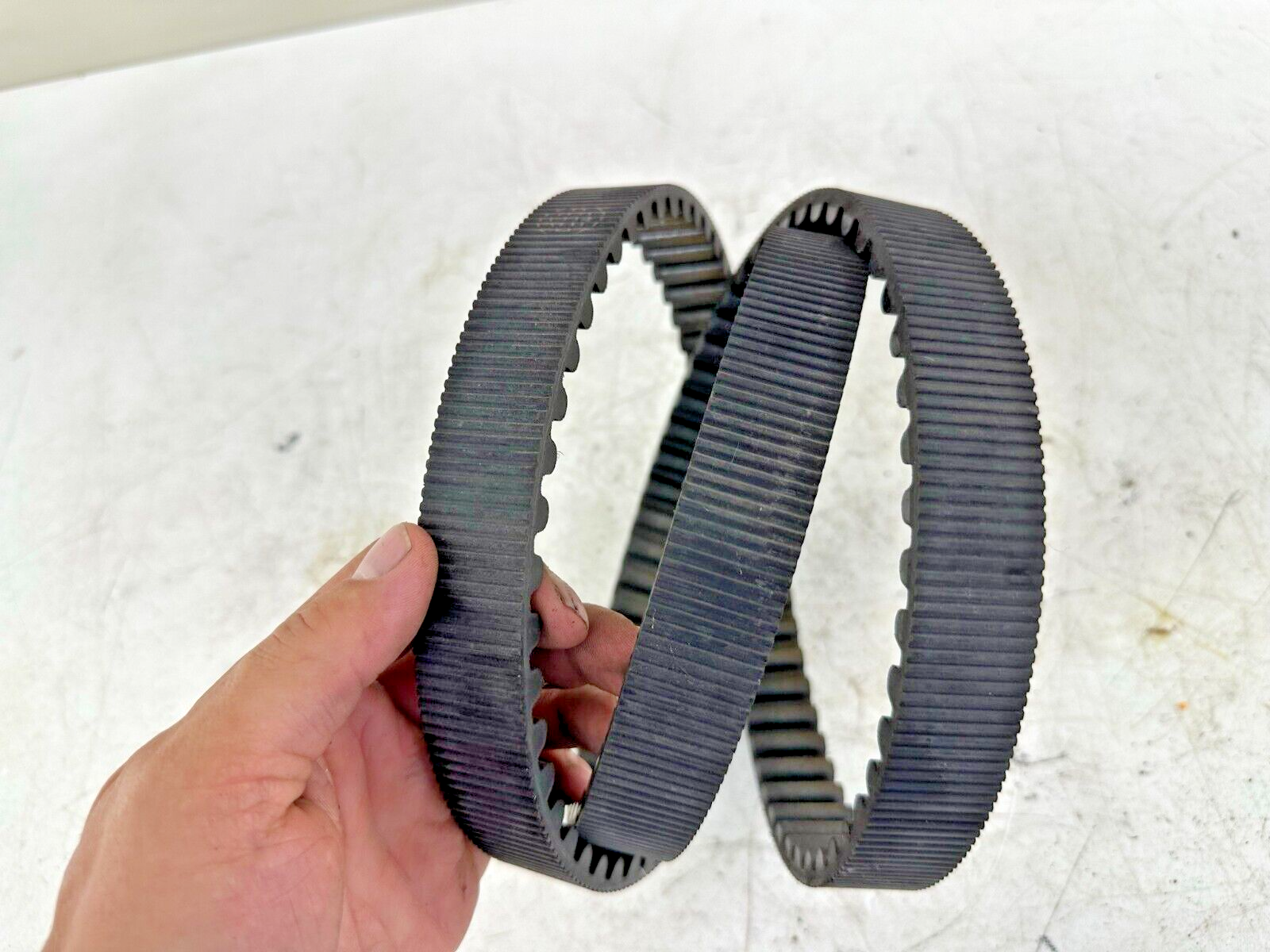 2005 HARLEY FLH ROADKING Rear Wheel Final Drive Belt OEM HD