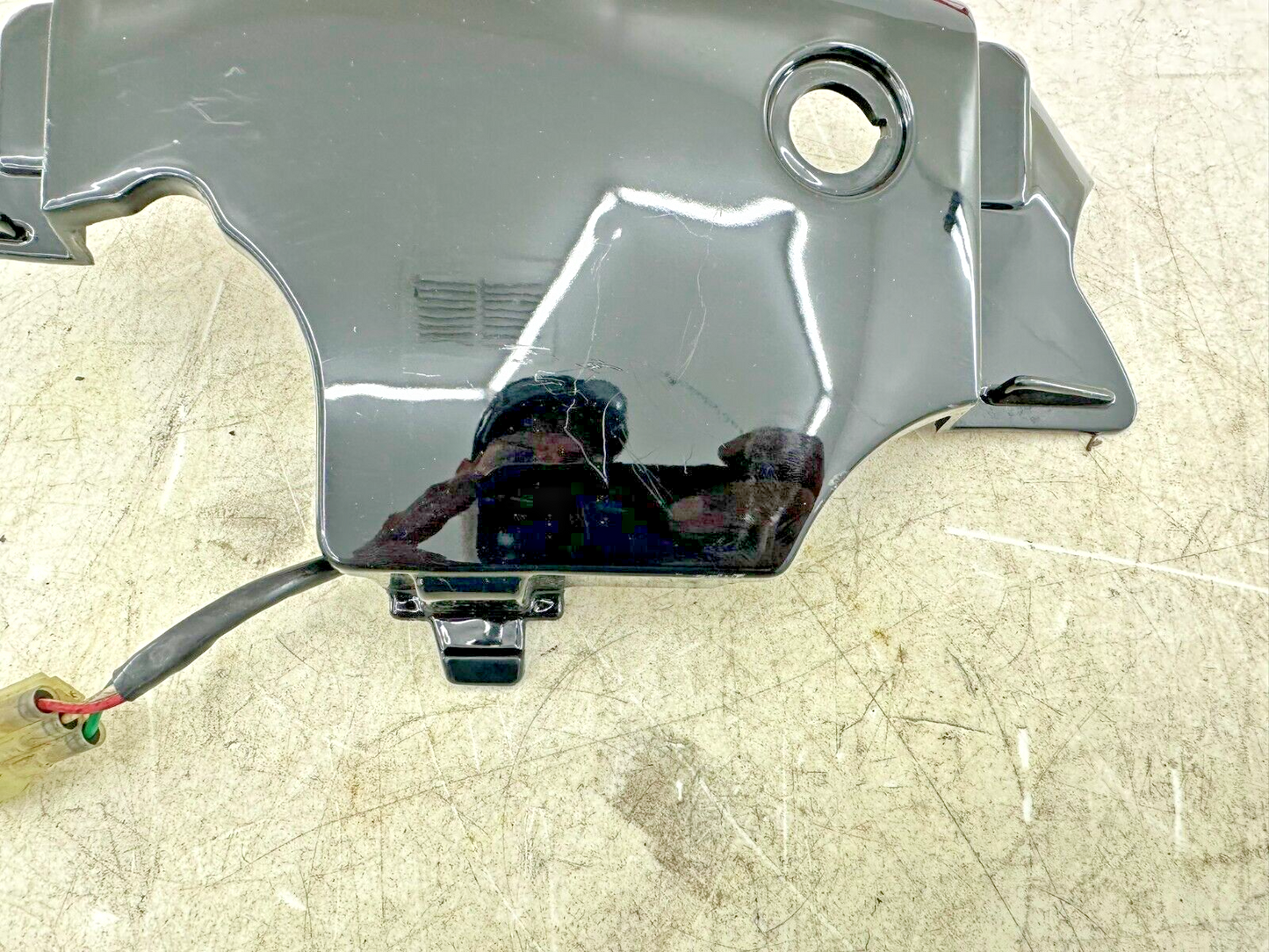 1999 HONDA VALKYRIE INTERSTATE Center Seat Lock Filler Panel Cover Fairing