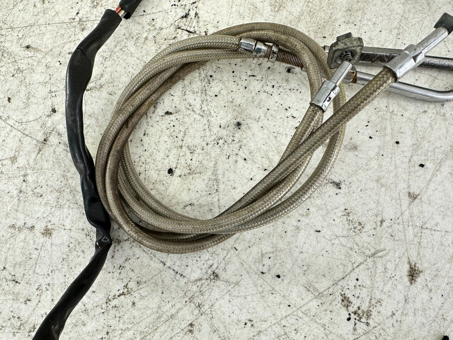 2001 Harley Davidson Sportster Throttle Controls Switch Housing Braided Cable