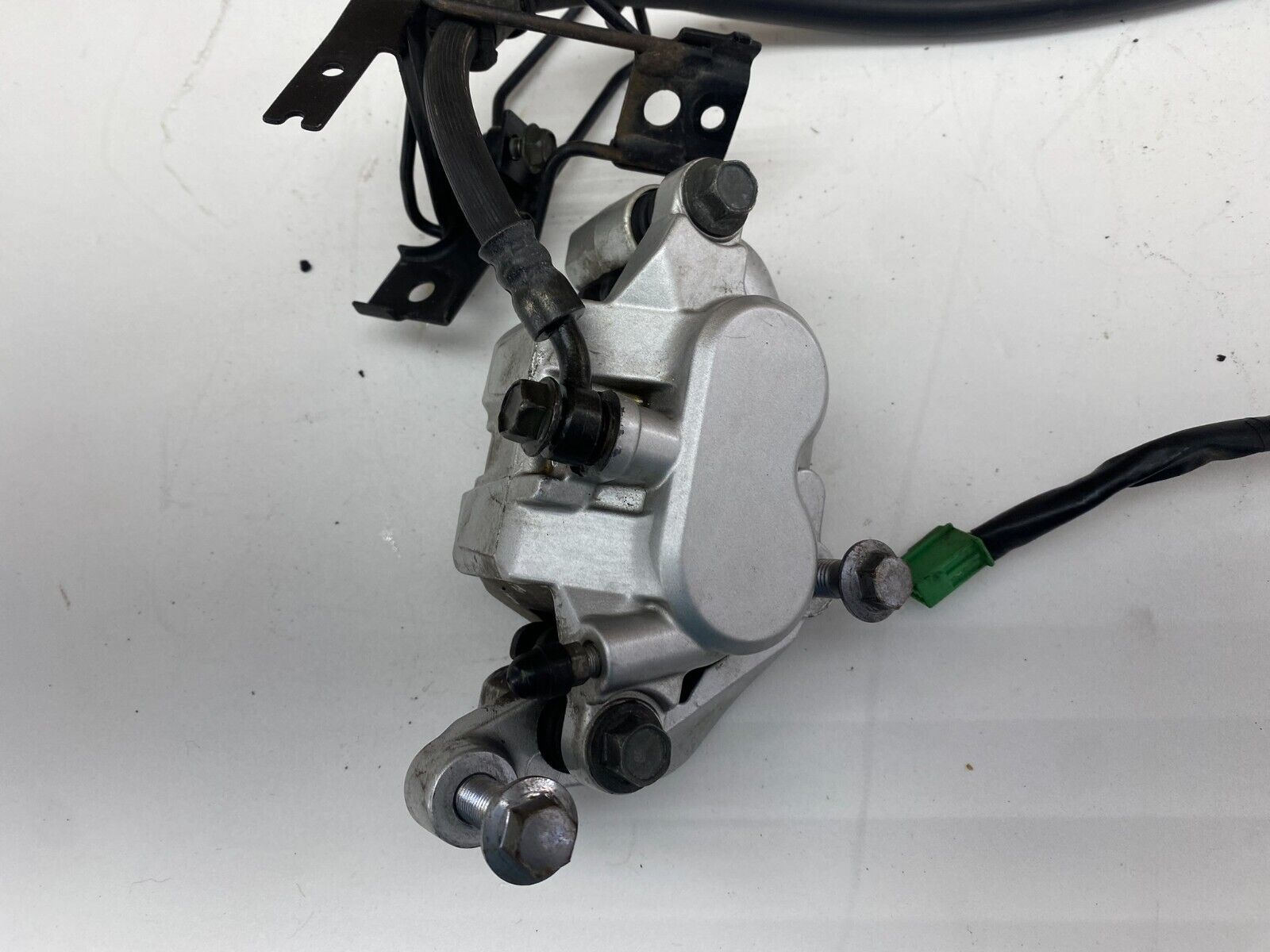 2005 YAMAHA ROYAL STAR 1300 Tour Deluxe Front Brake Master Cylinder Caliper Hose