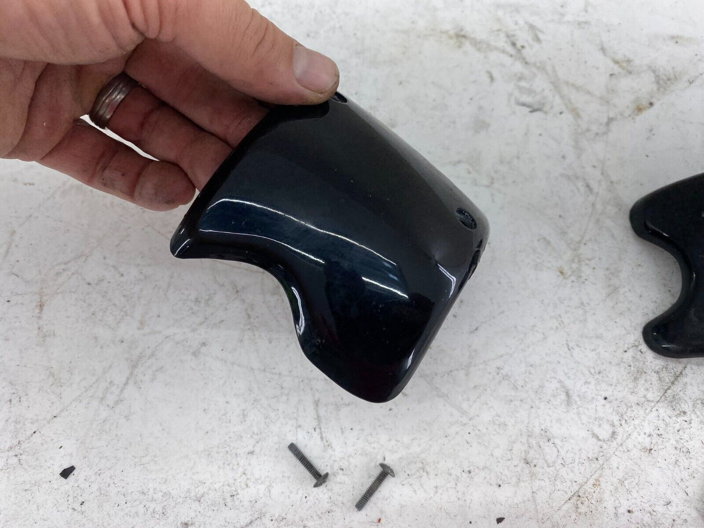1995 HARLEY ELECTRA GLIDE Lower C Upper Cap Cover & Screws Hardware