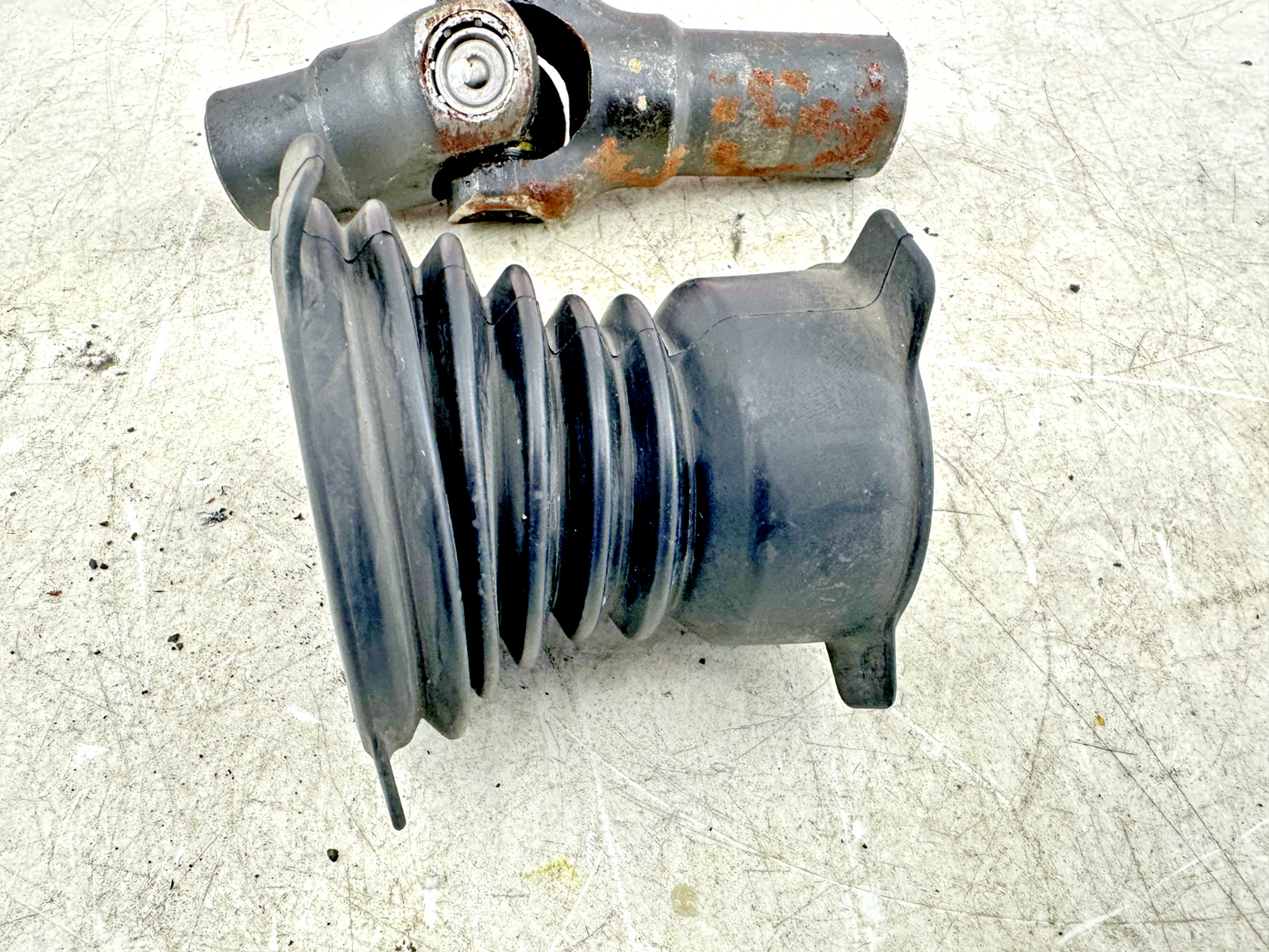 1999 HONDA VALKYRIE INTERSTATE Final Drive U-Joint + Dust Cover