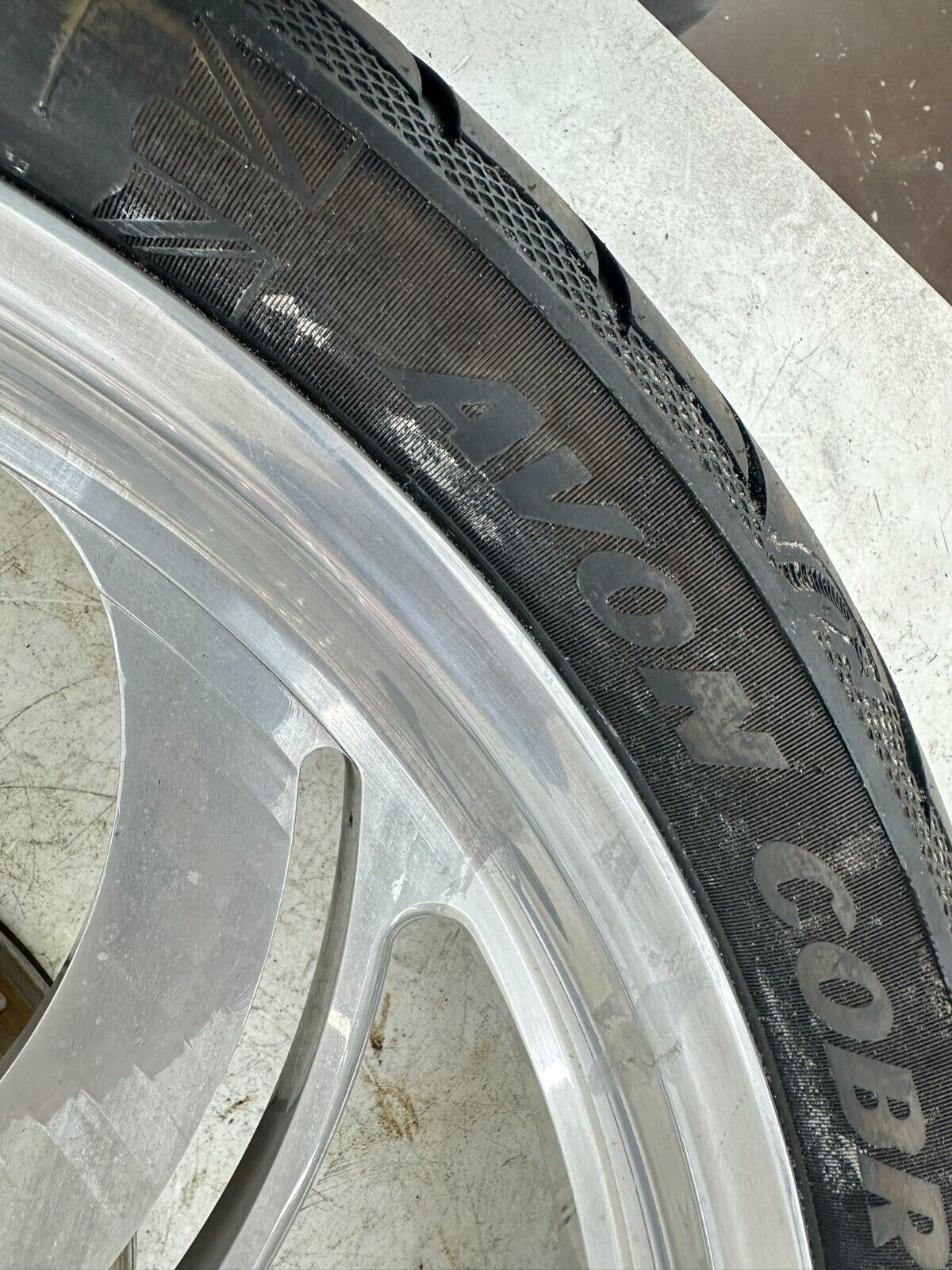 1999 HARLEY SOFTAIL 21" Front Wheel Rim Tire Mag 3 Spoke
