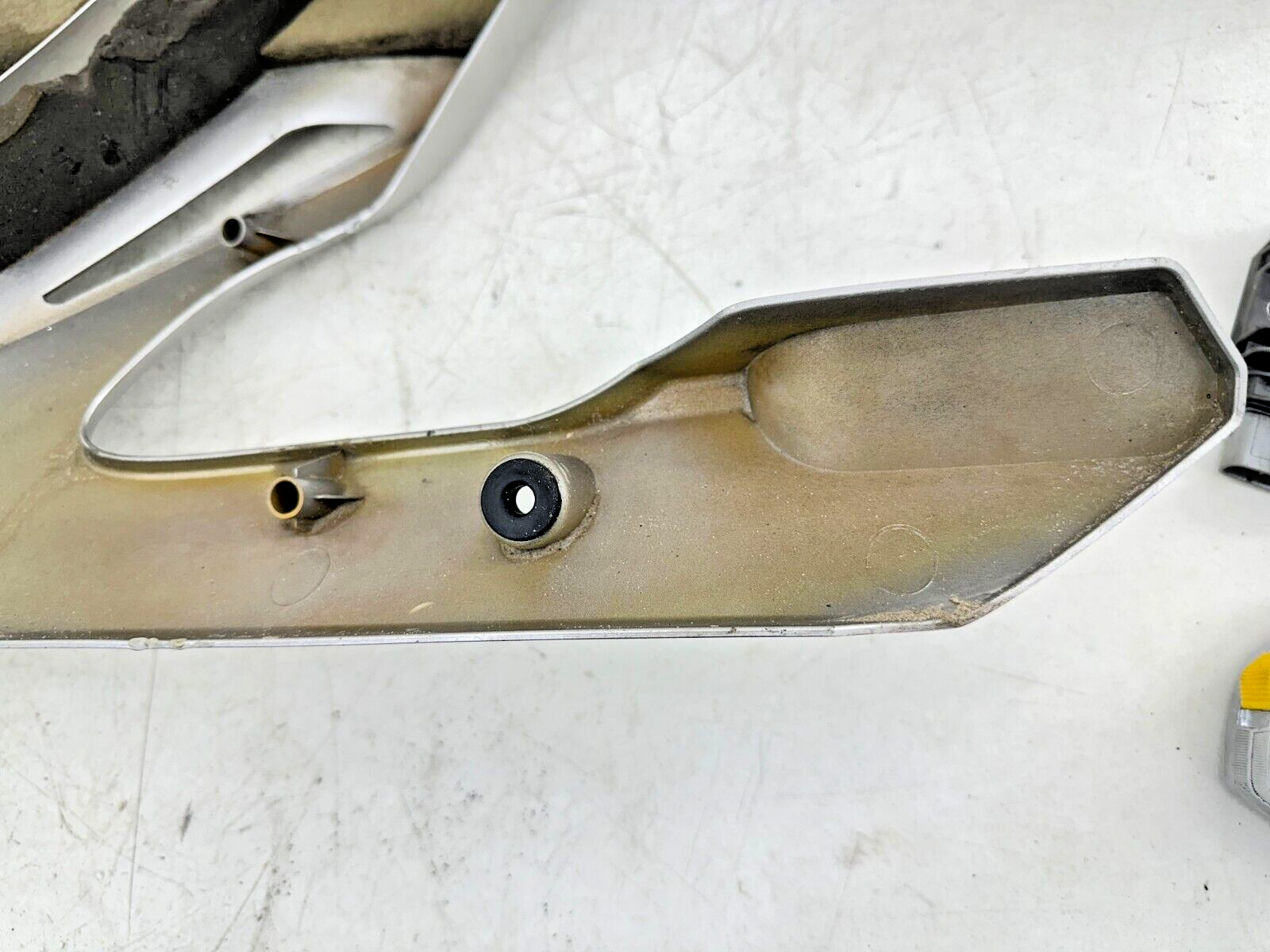 06-12 YAMAHA FJR 1300 Right Side Fairing Cowl Panel Cover