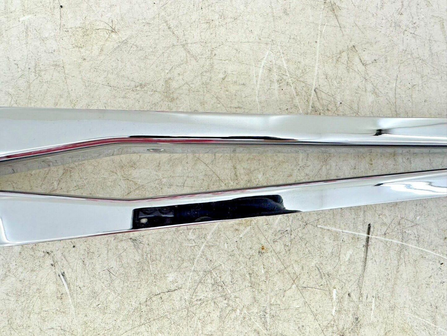 2002 HARLEY DYNA LOW RIDER Chrome Rear Fender Frame Strut Arm Bars