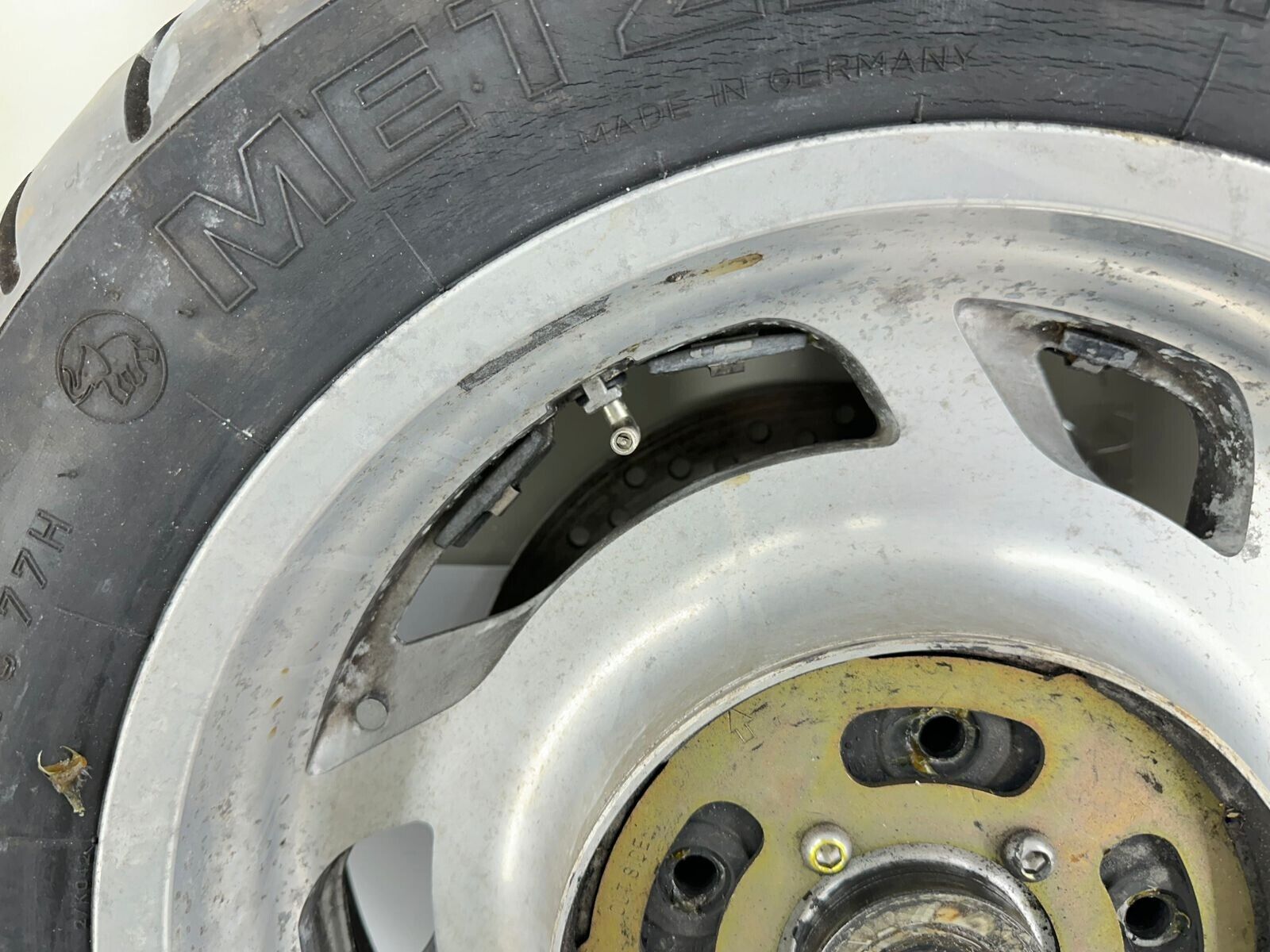 1998 HONDA VALKYRIE INTERSTATE Rear Wheel Rim Mag