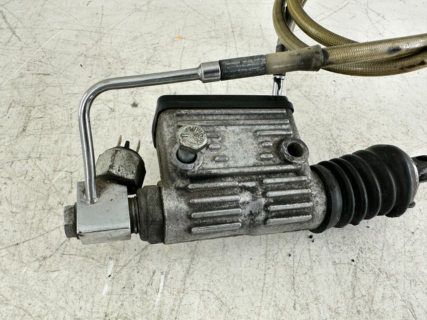 1999 HARLEY DAVIDSON SOFTAIL Rear Brake Master Cylinder & Braided Hose