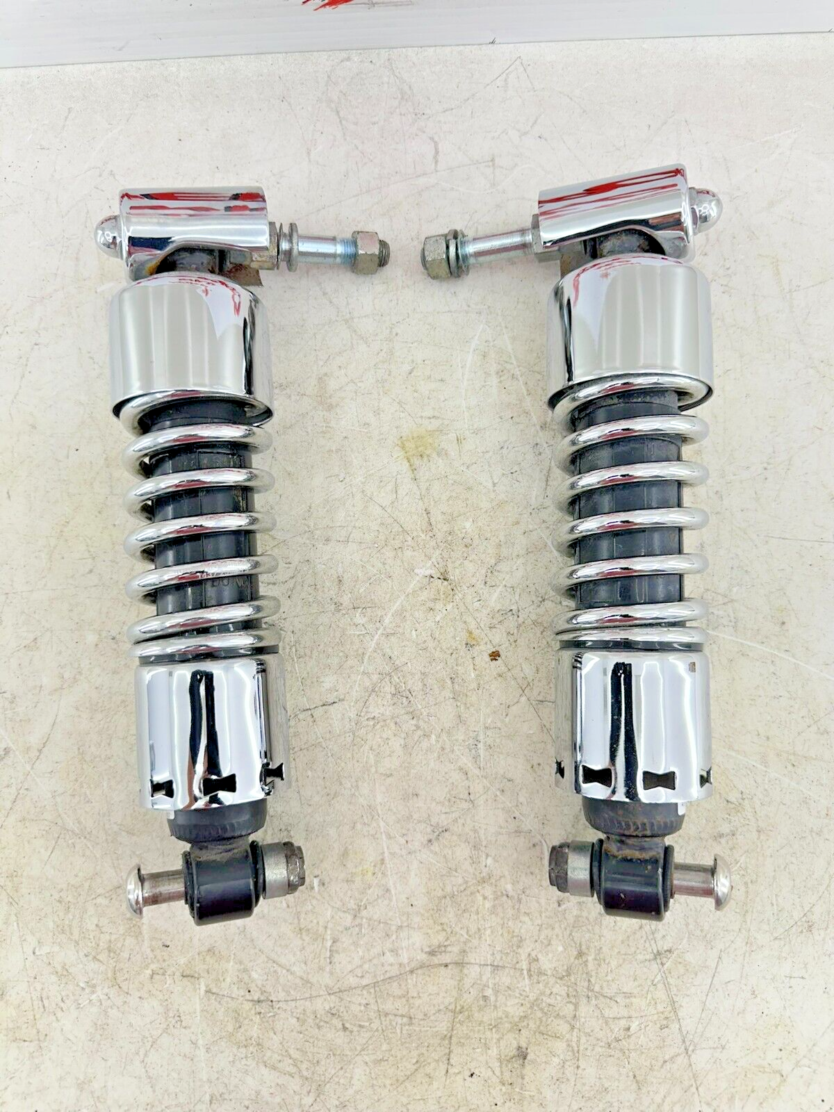 2002 HARLEY DYNA LOW RIDER Progressive Rear Shocks Suspension