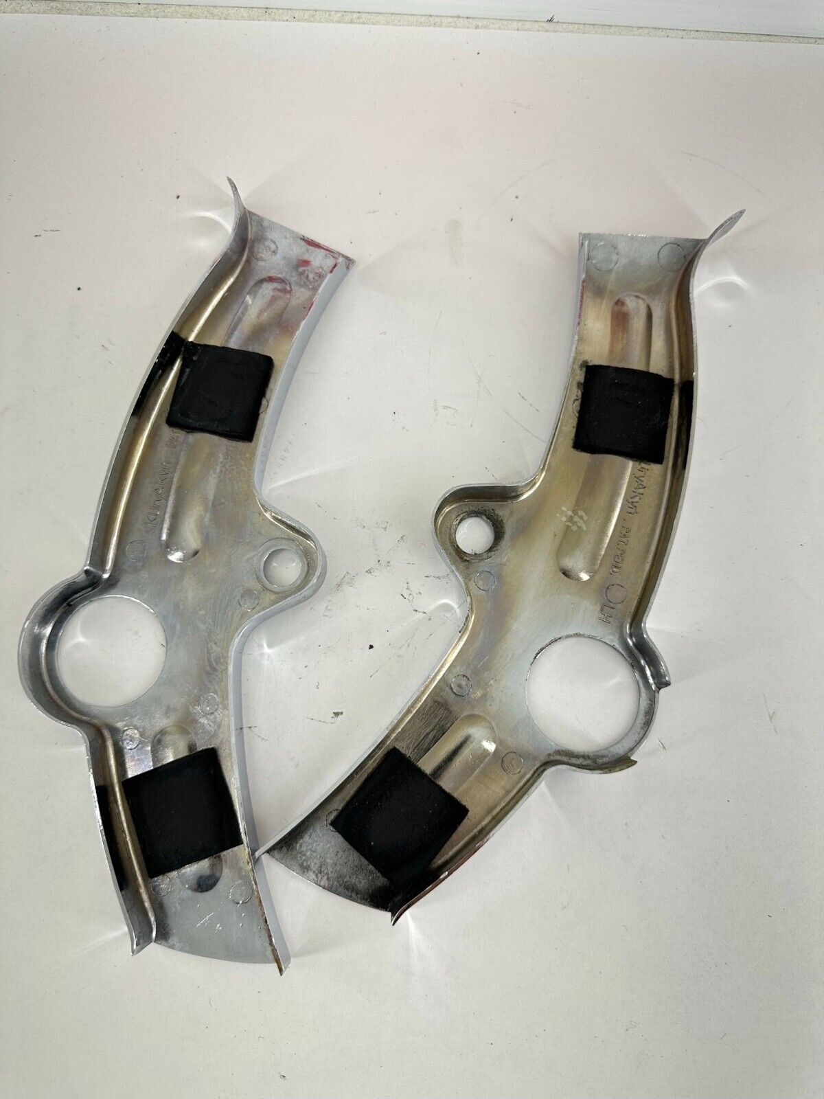 2005 HARLEY DAVIDSON SOFTAIL Chrome Right Left Frame Cover Guard