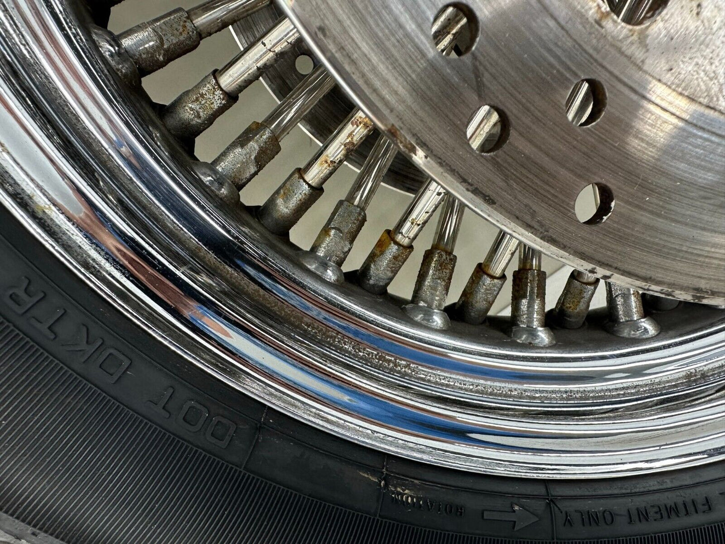 2005 HARLEY FLH ROADKING 16" Front Wheel Rim Oversize Spoke Tire