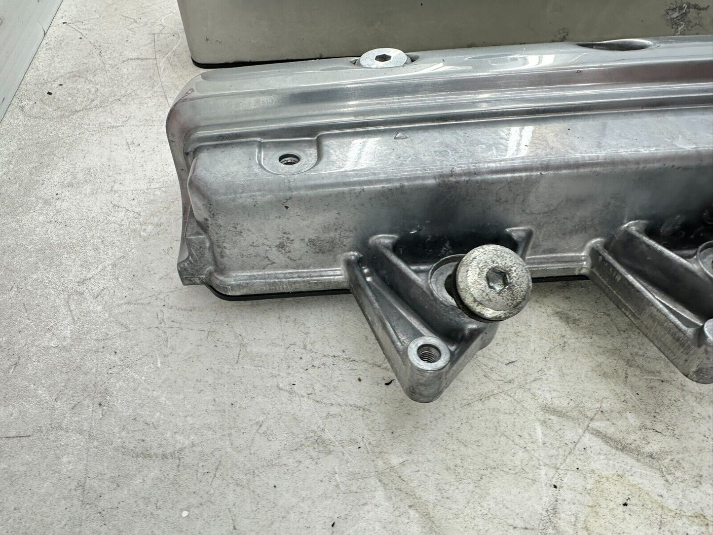 2004 Honda Goldwing GL1800 Right Left Valve Head Cover Case