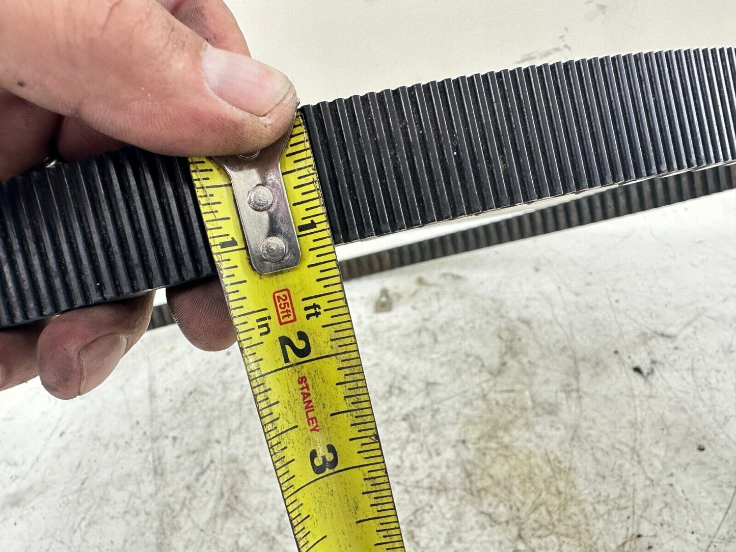 2003 HARLEY DAVIDSON SOFTAIL 135 Tooth Final Drive Belt 1 1/8" Wide