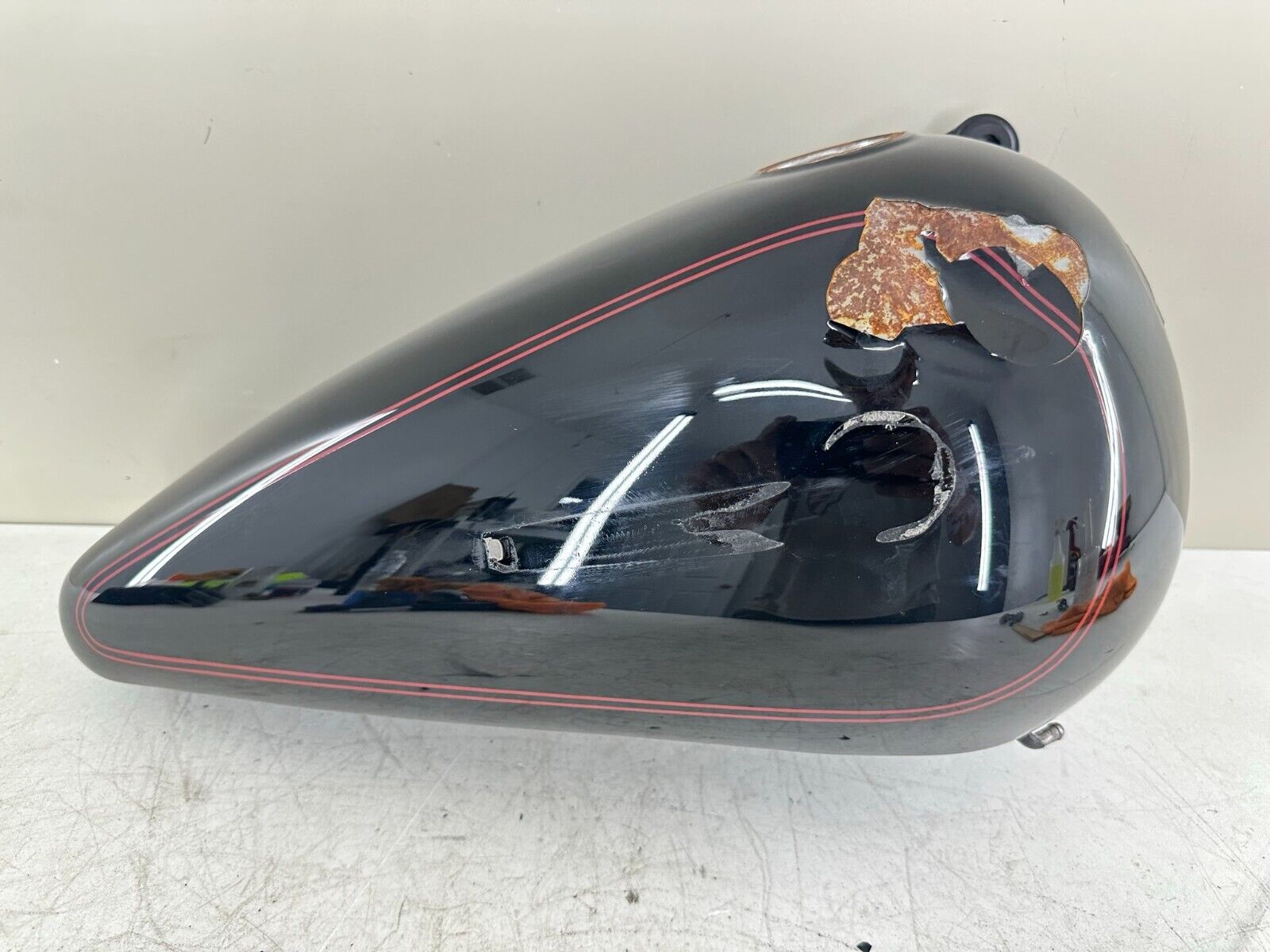 1999 HARLEY DAVIDSON SOFTAIL Right Split Gas Tank OEM HD